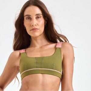 AYDA COCO PERFORMANCE SPORTS BRA Size M